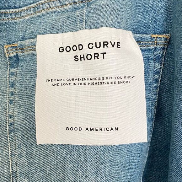 Good American Good Curve Denim Shorts Distressed High Rise Size 24 (4XL) NWT - Picture 10 of 16